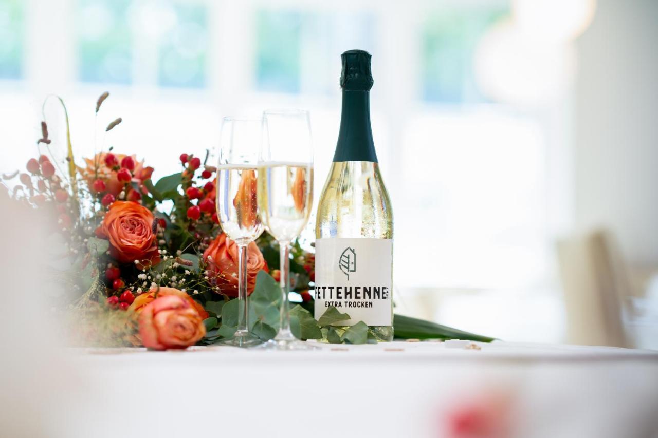 Kristallhotel Fettehenne Leverkusen Esterno foto