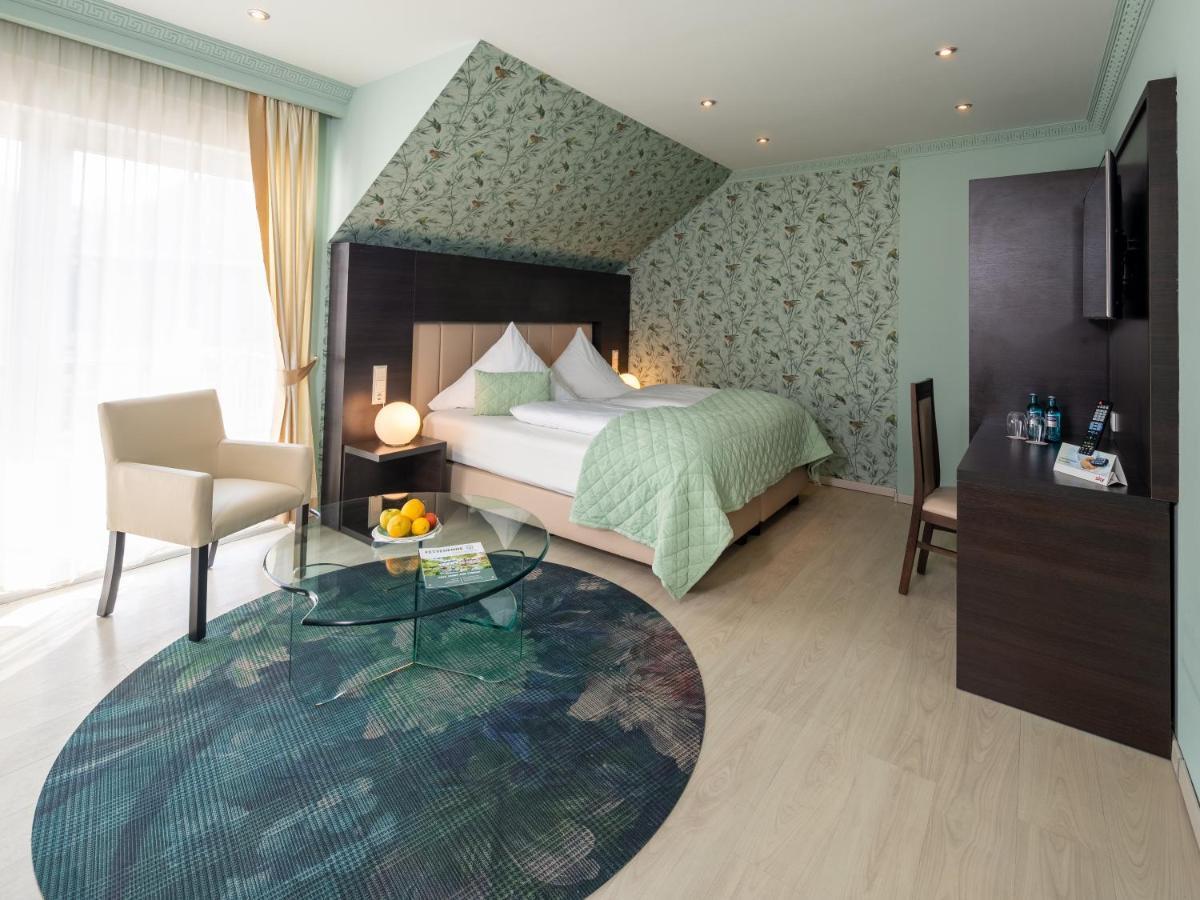 Kristallhotel Fettehenne Leverkusen Esterno foto
