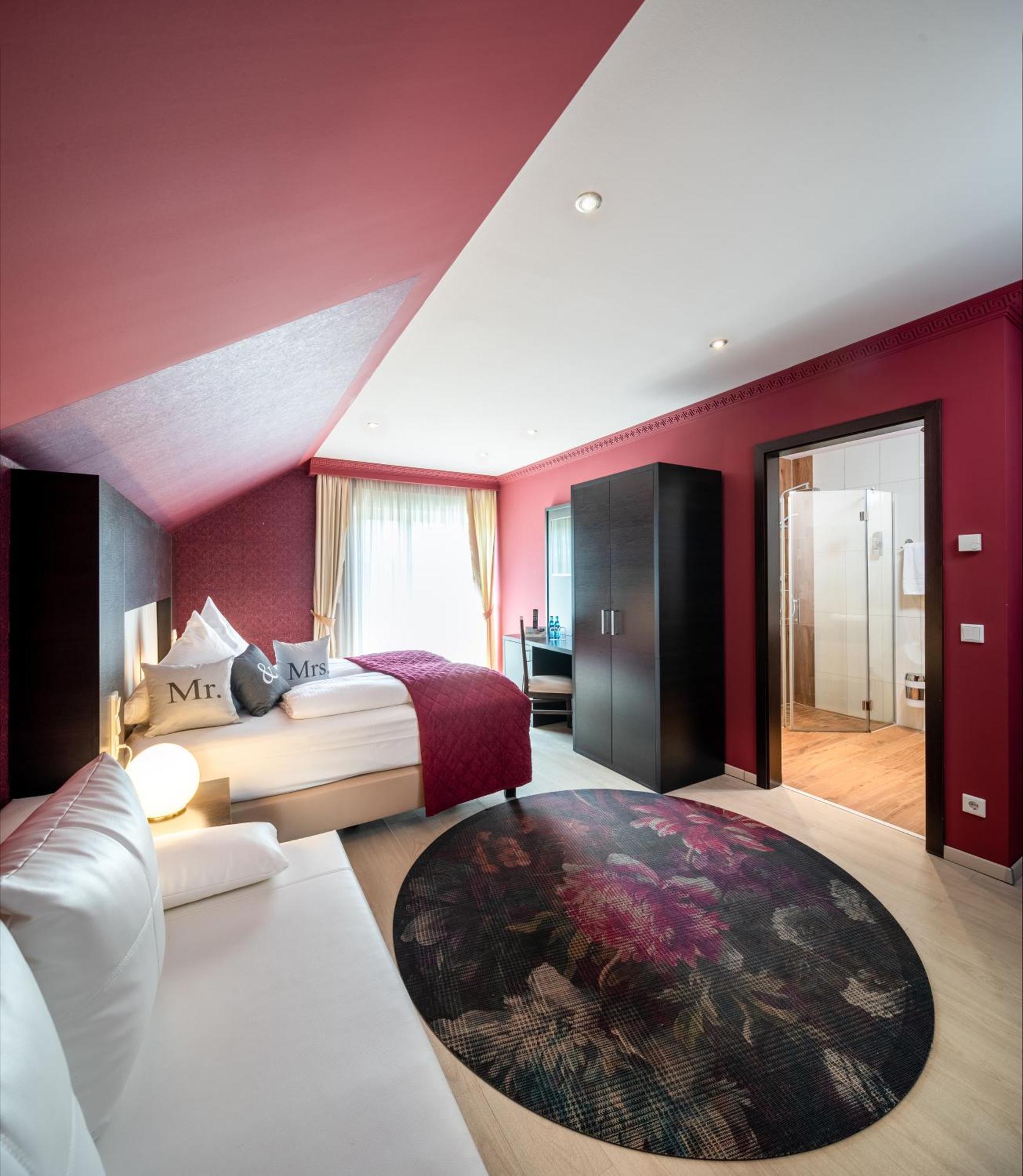 Kristallhotel Fettehenne Leverkusen Esterno foto